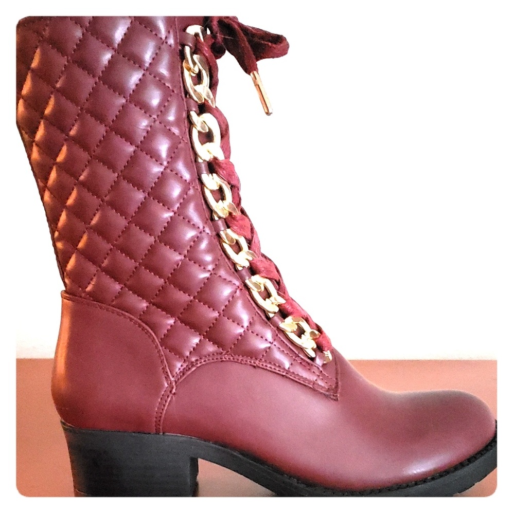 Just Fab Quited Boots
